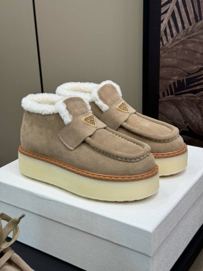 Ботинки Prada 