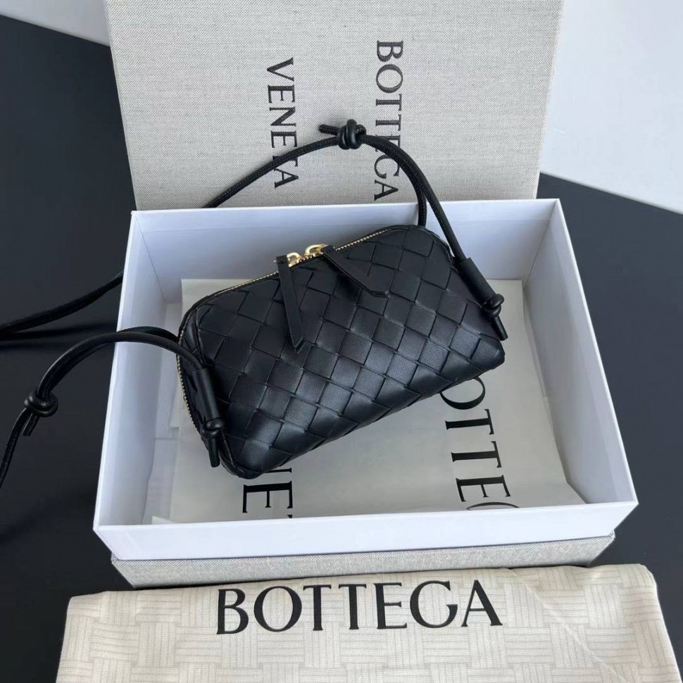 Сумка Bottega Veneta Concert Pouch