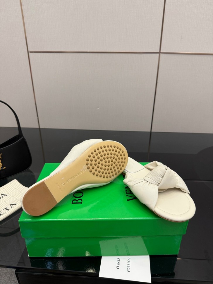 Мюли Bottega Veneta  