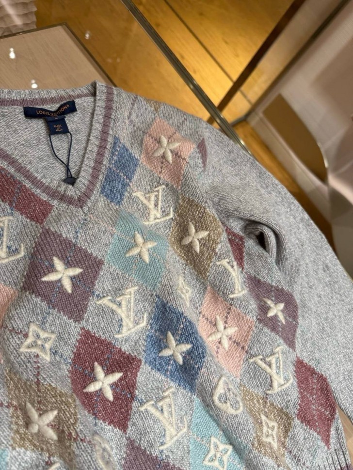 Джемпер Louis Vuitton 