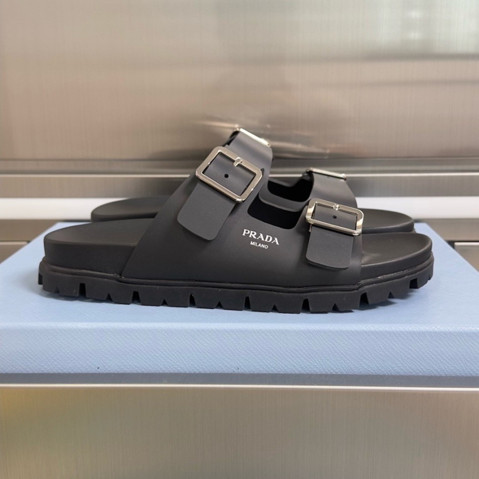 Шлепки Prada
