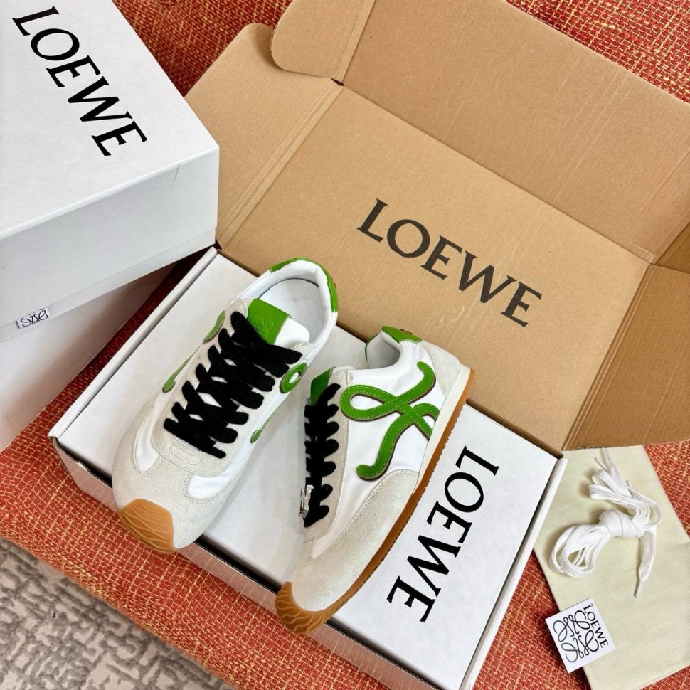 Сникеры Loewe