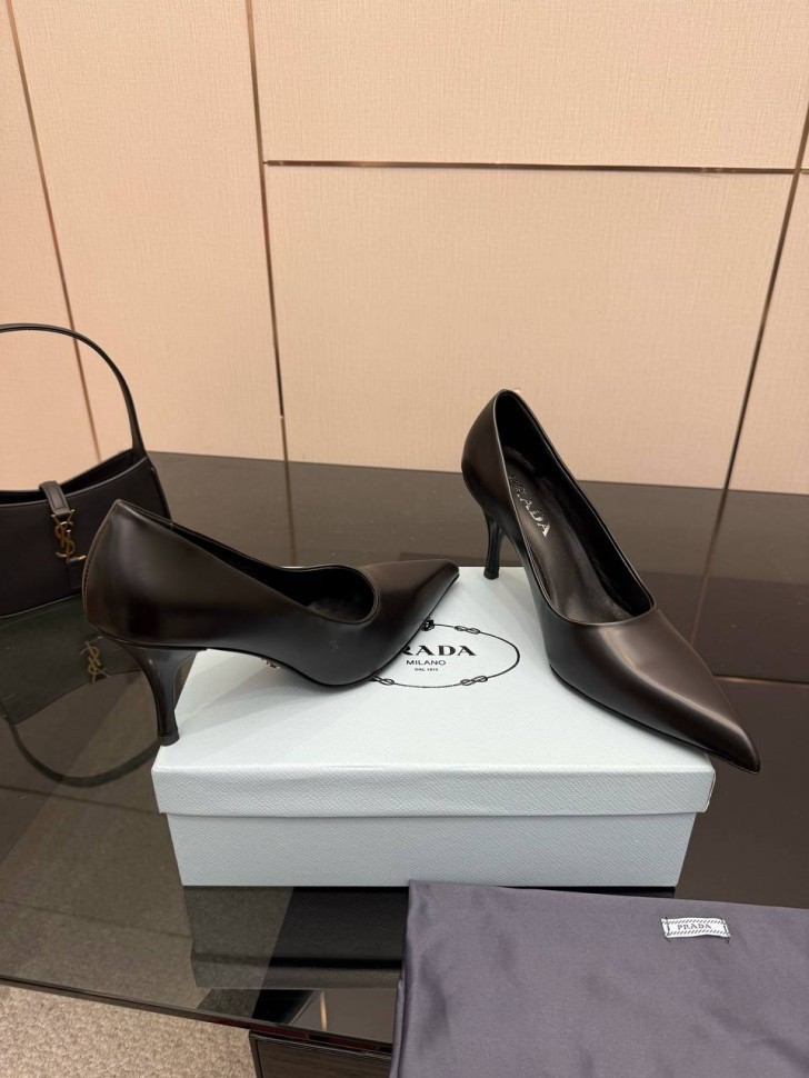 Туфли Prada