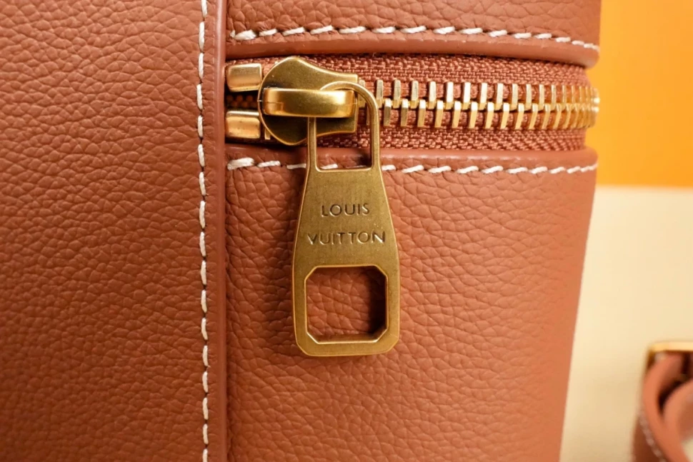 Сумка Louis Vuitton