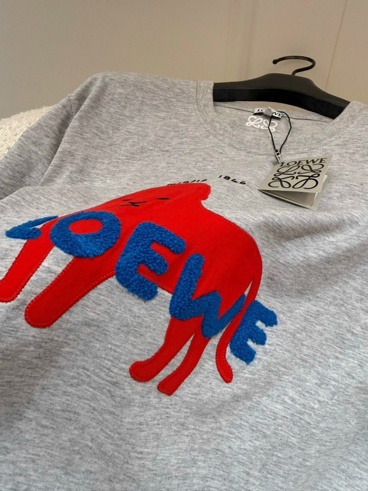 Футболка Loewe