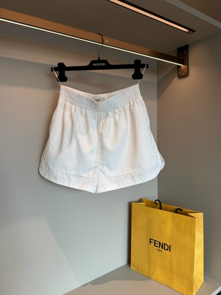 Шорты FENDI 