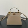 Сумка FENDI Peekaboo ISeeU Petite Сумка FENDI Peekaboo ISeeU Petite
