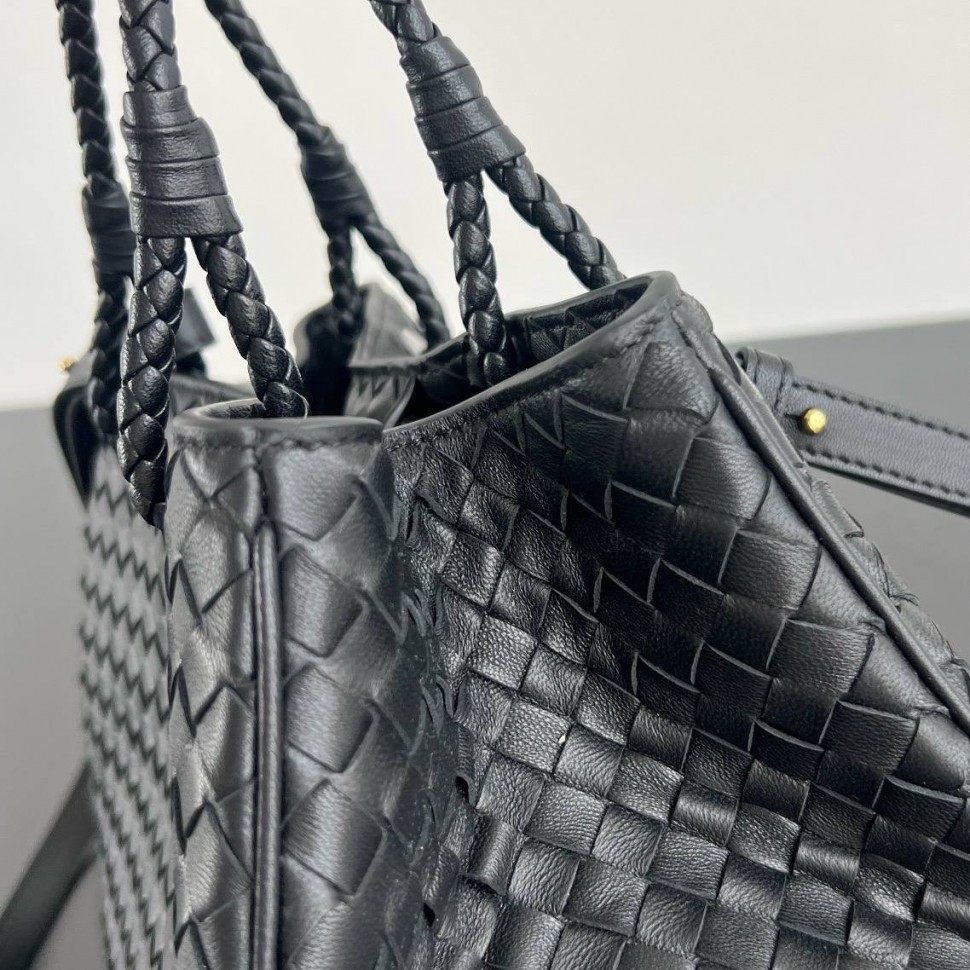 Сумка Bottega Veneta Basket