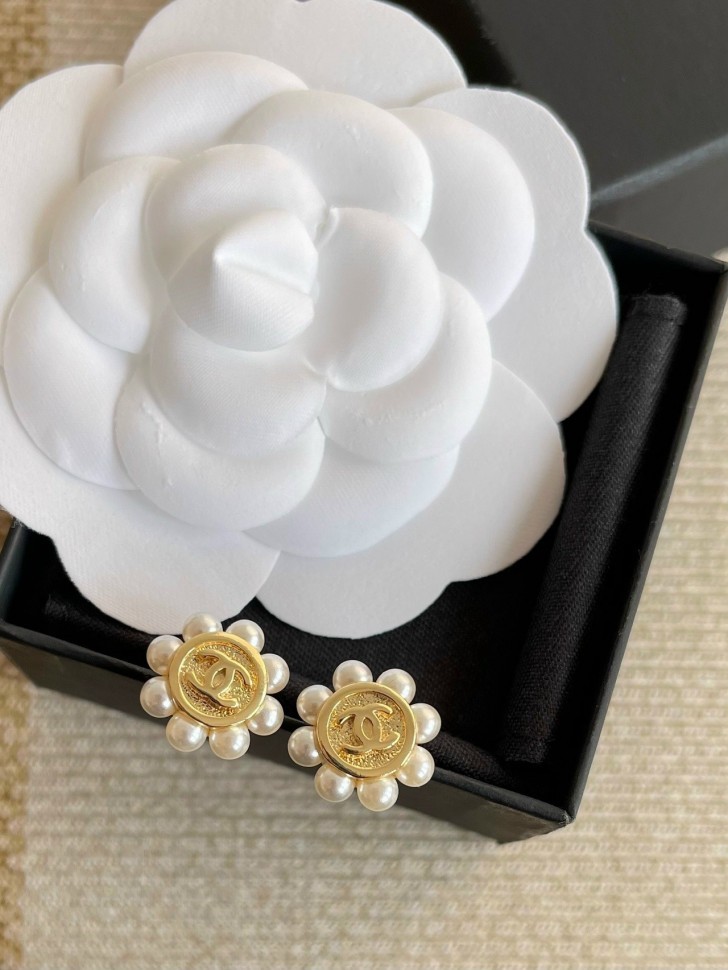 Серьги Chanel