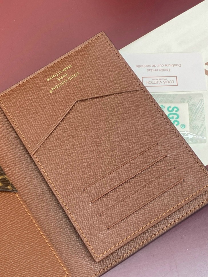 Обложка на паспорт Louis Vuitton