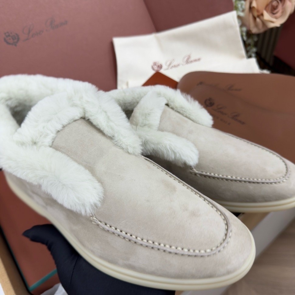 Лоферы на меху Loro Piana