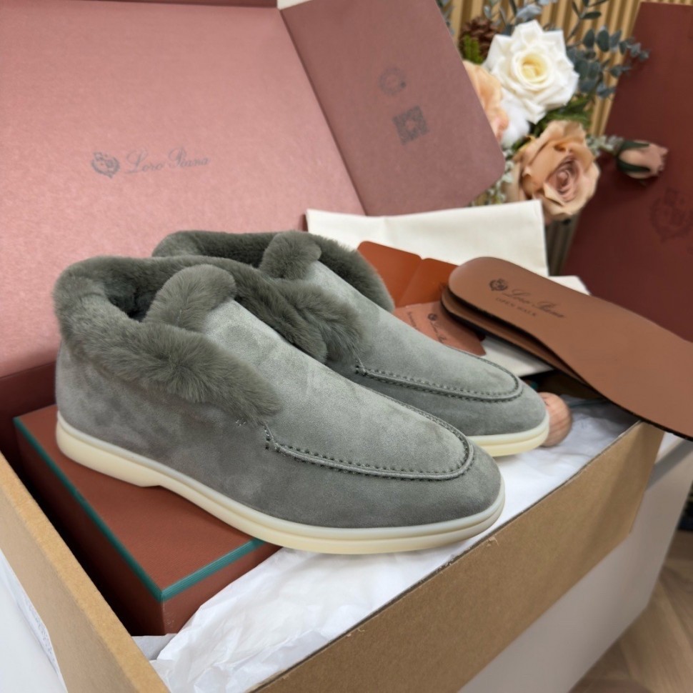 Лоферы на меху Loro Piana
