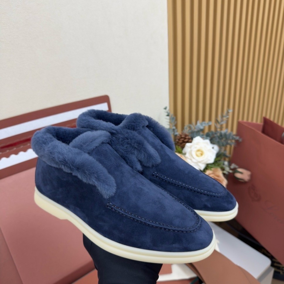Лоферы на меху Loro Piana