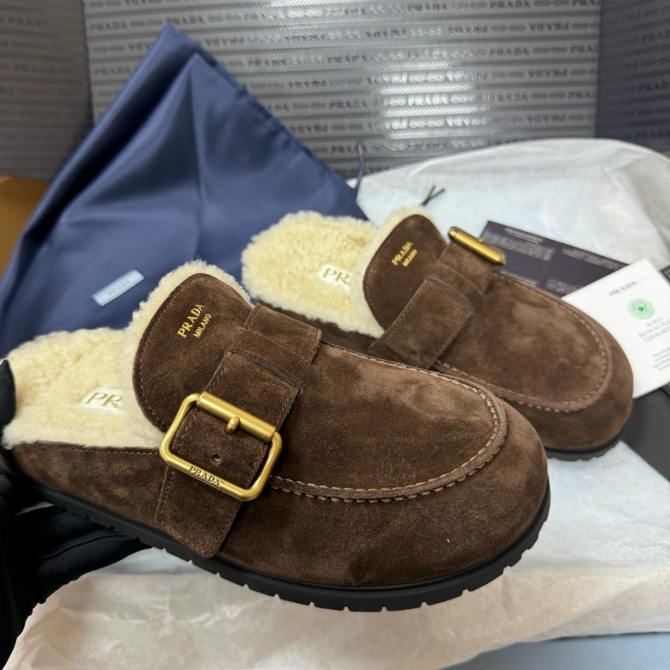 Меховые мюли Prada