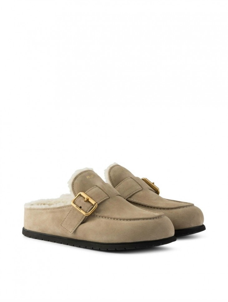 Меховые мюли Prada