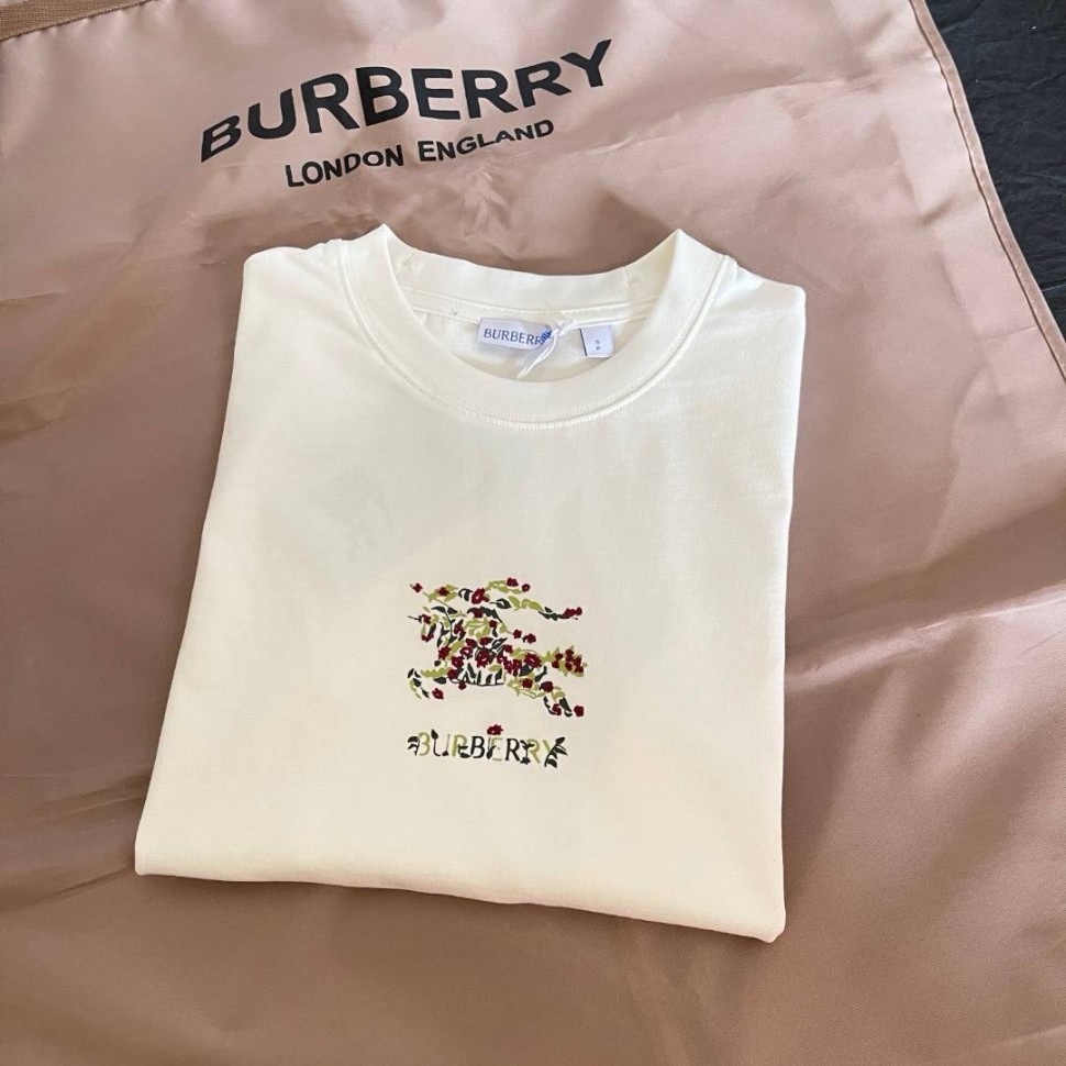 Футболка Burberry