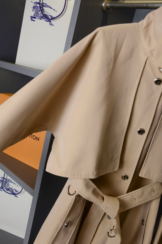 Тренч Burberry 