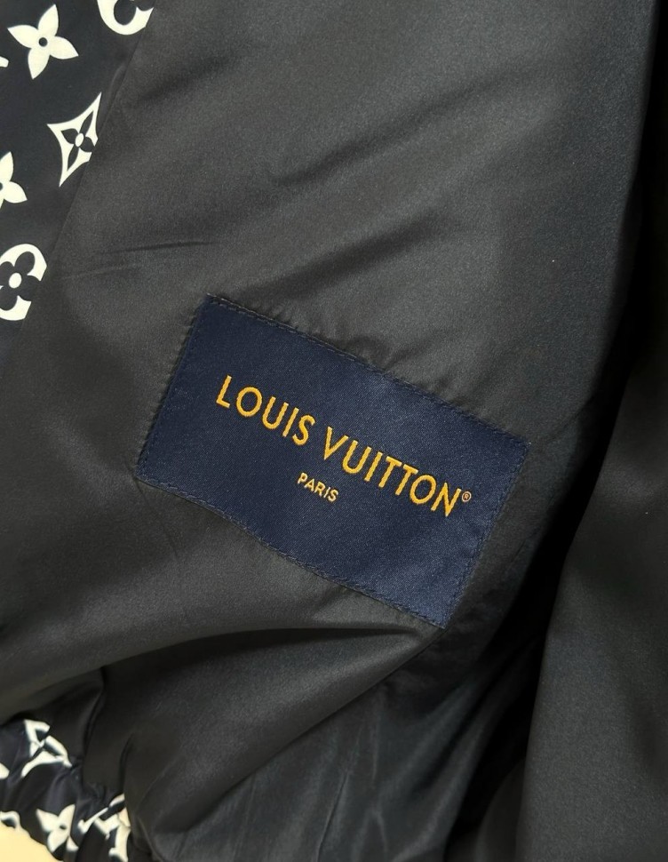Ветровка Louis Vuitton