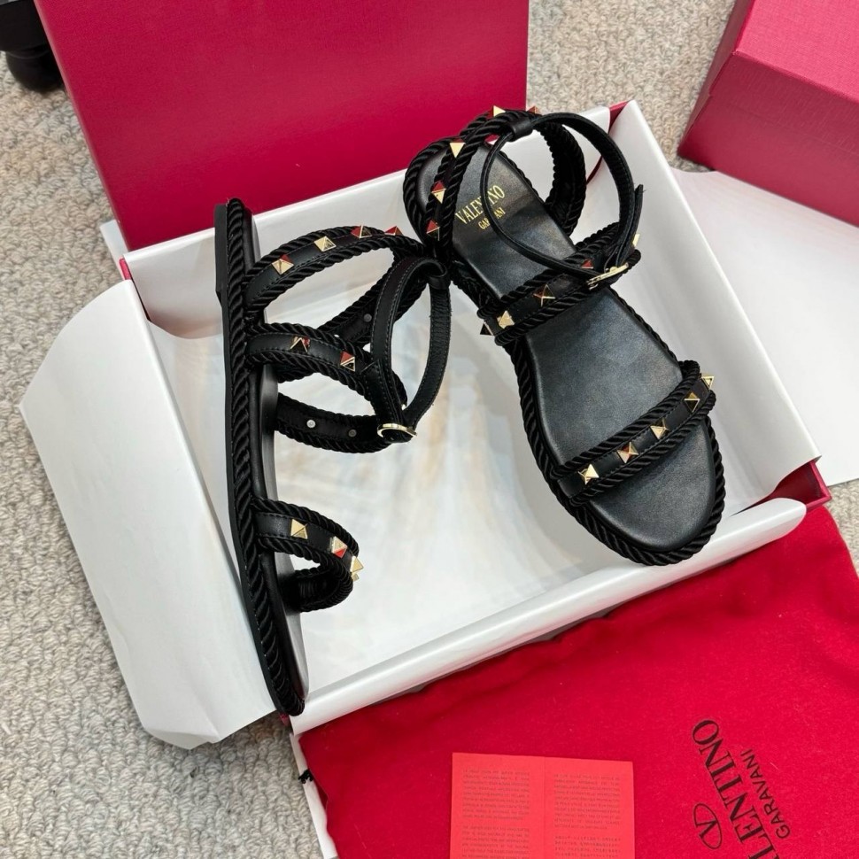 Сандалии Valentino