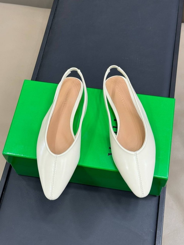 Слингбеки Bottega Veneta