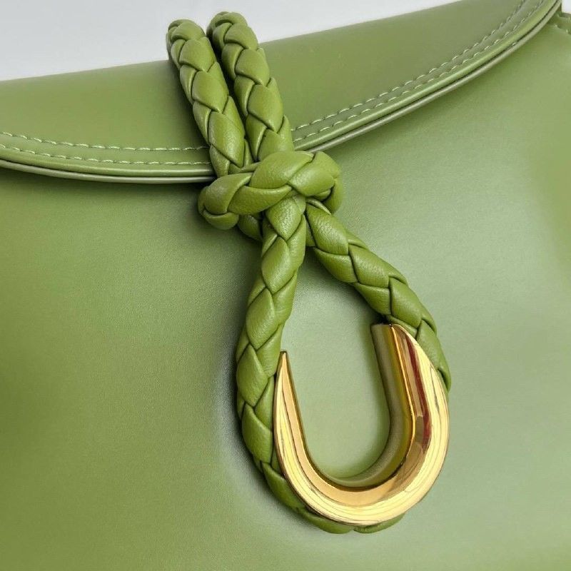 Сумка Bottega Veneta Baby Liberta