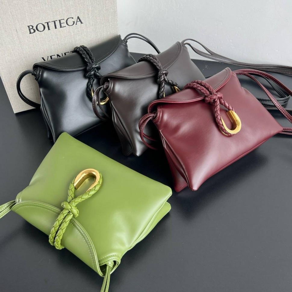 Сумка Bottega Veneta Baby Liberta