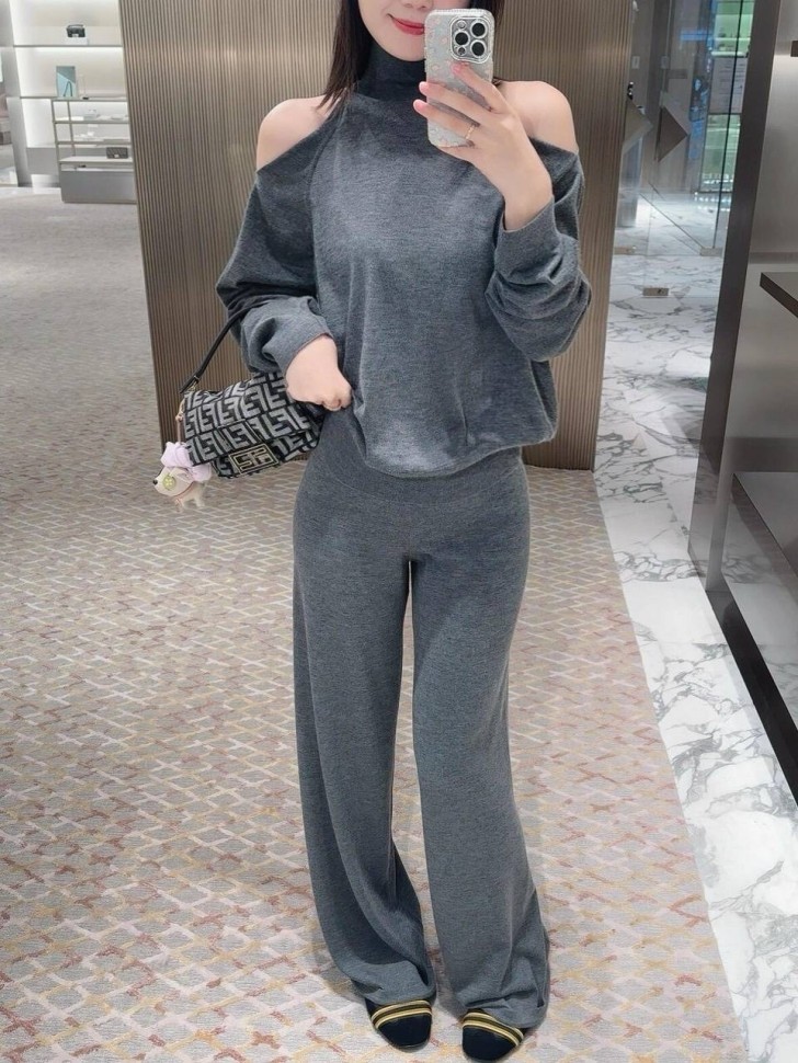 Джемпер Fendi