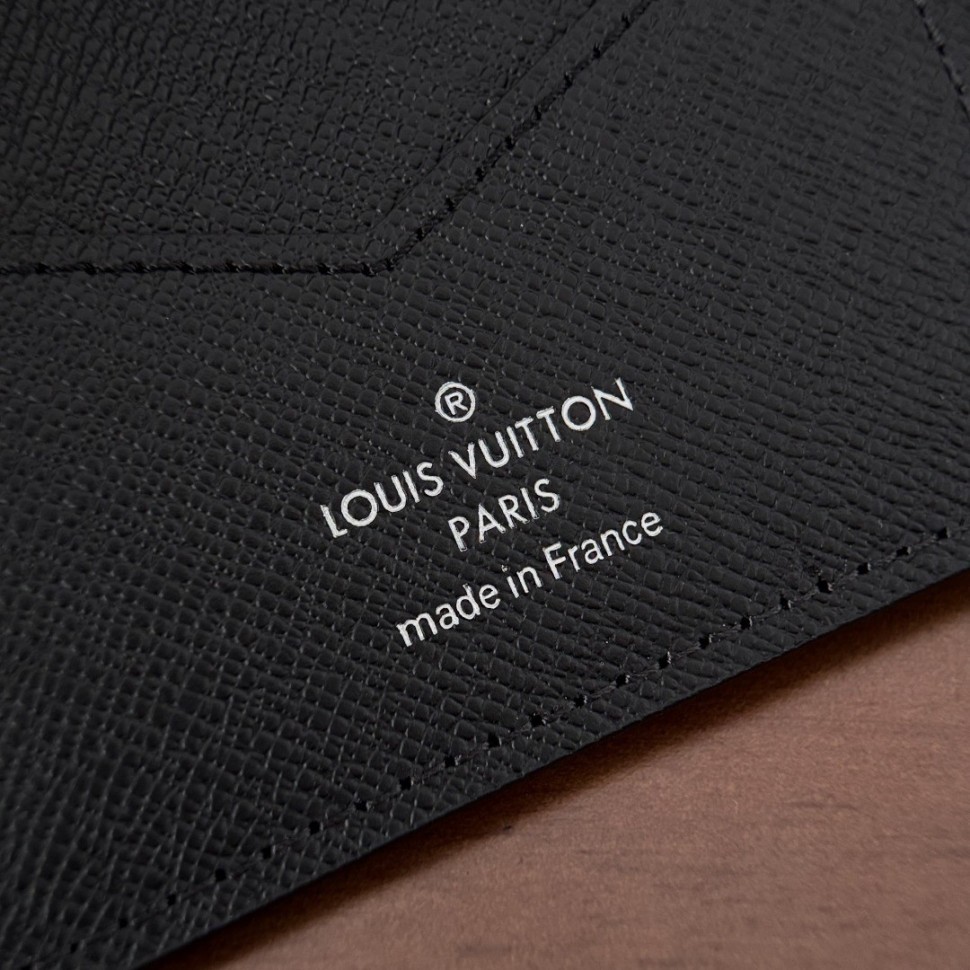 Обложка на паспорт Louis Vuitton  