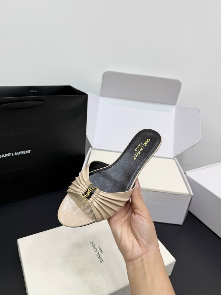 Шлепки Saint Laurent   