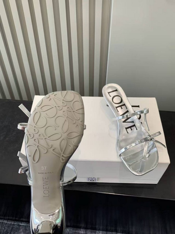 Босоножки Loewe