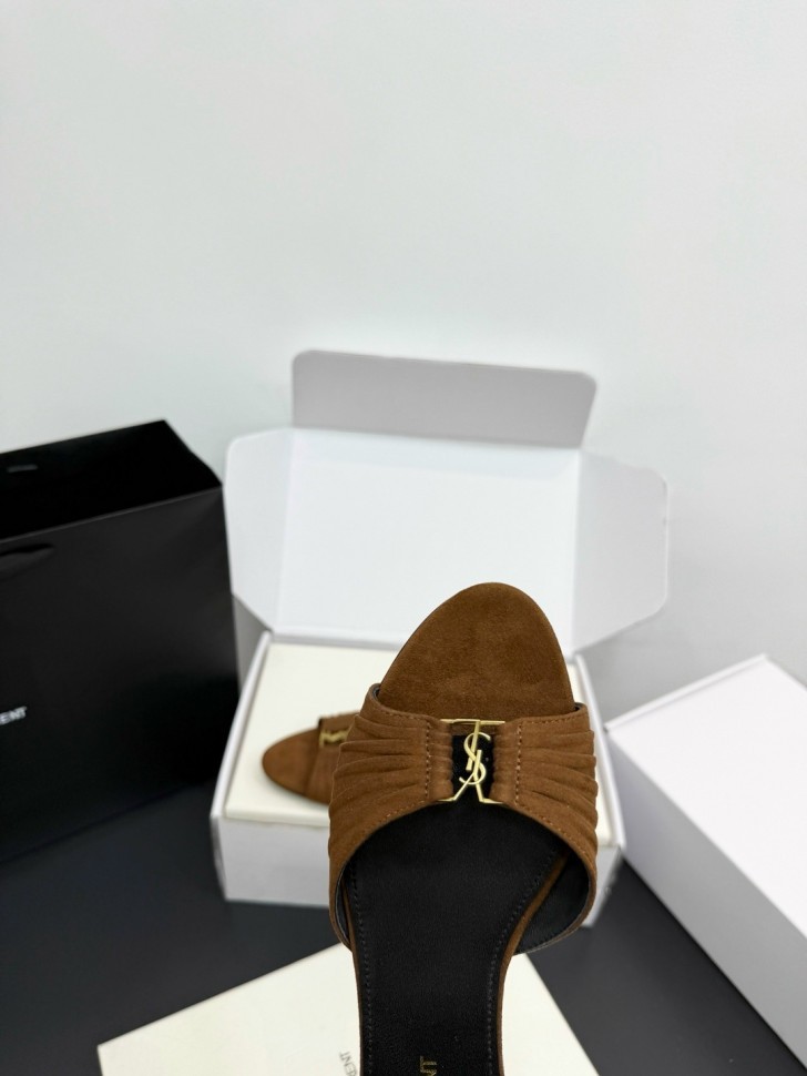 Шлепки Saint Laurent   