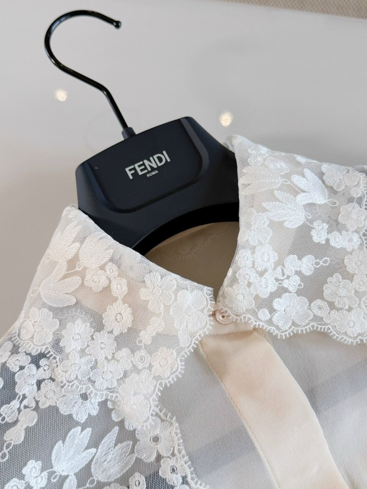 Блуза FENDI 