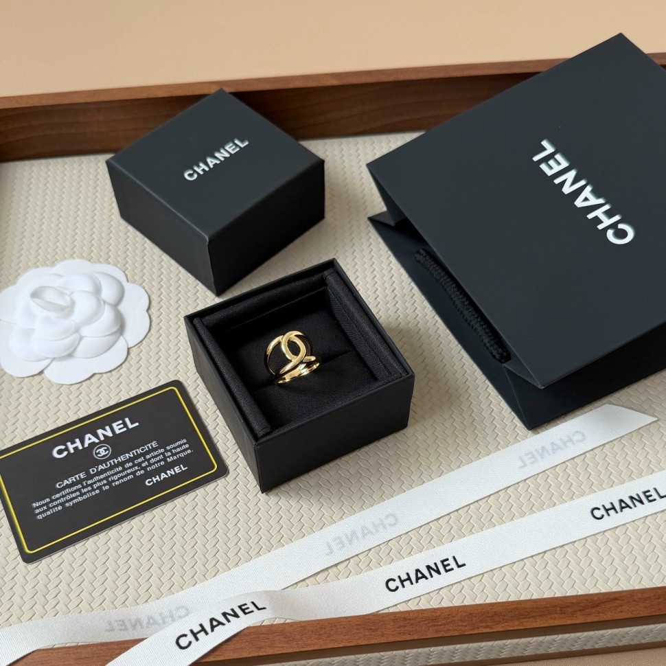 Кольцо Chanel 