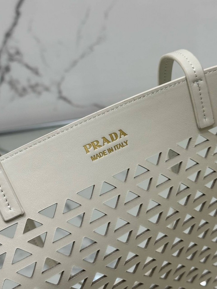 Сумка Prada  