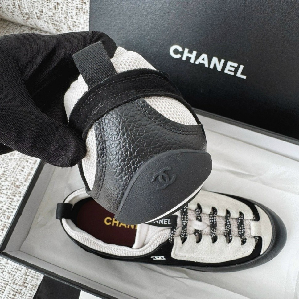 Сникеры Chanel    