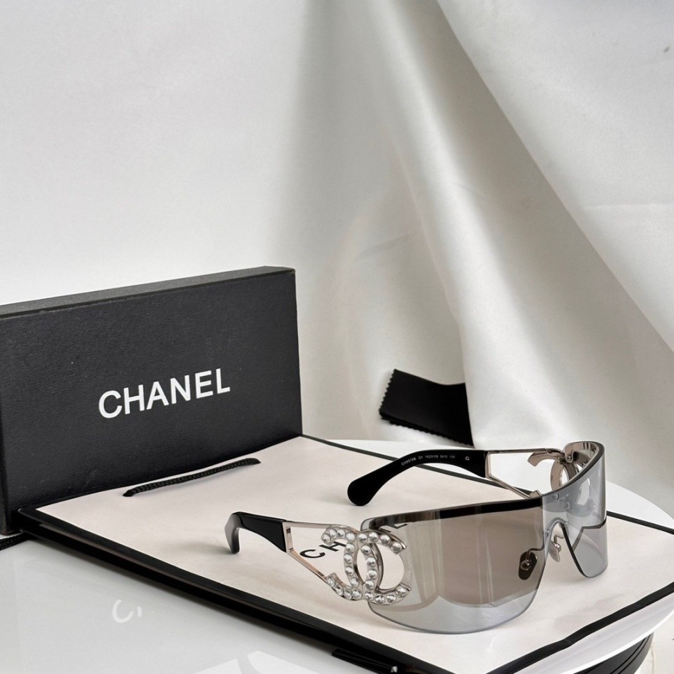 Очки Chanel