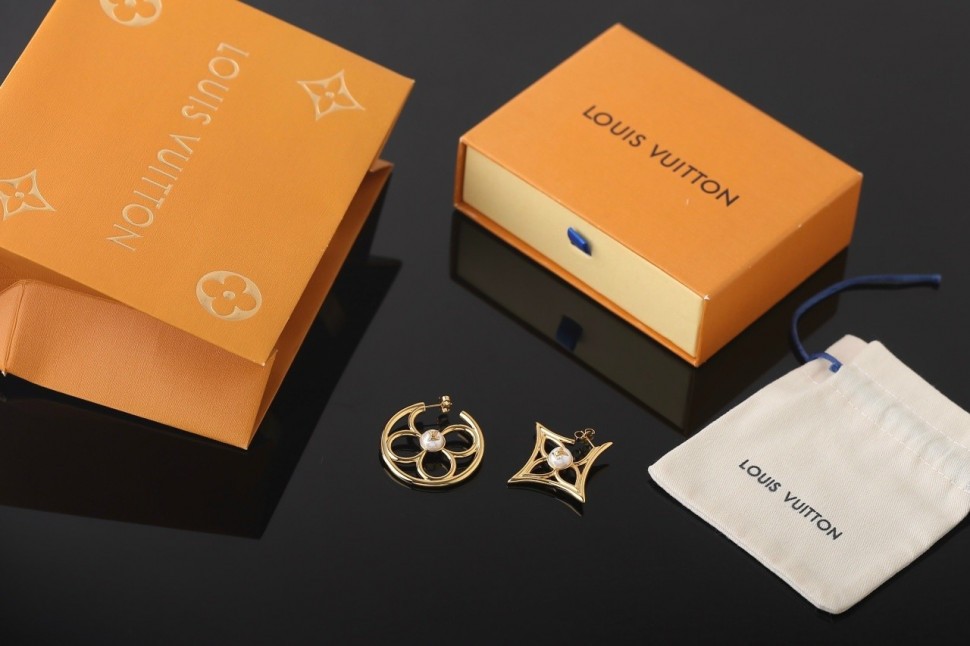 Серьги Louis Vuitton