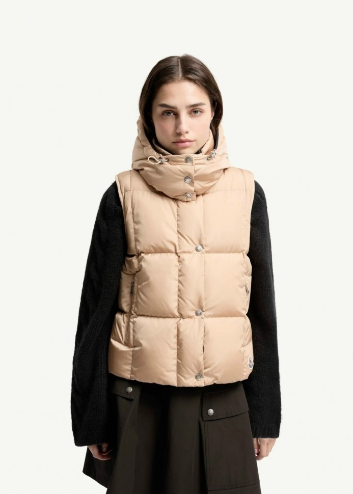 Жилет  Moncler       