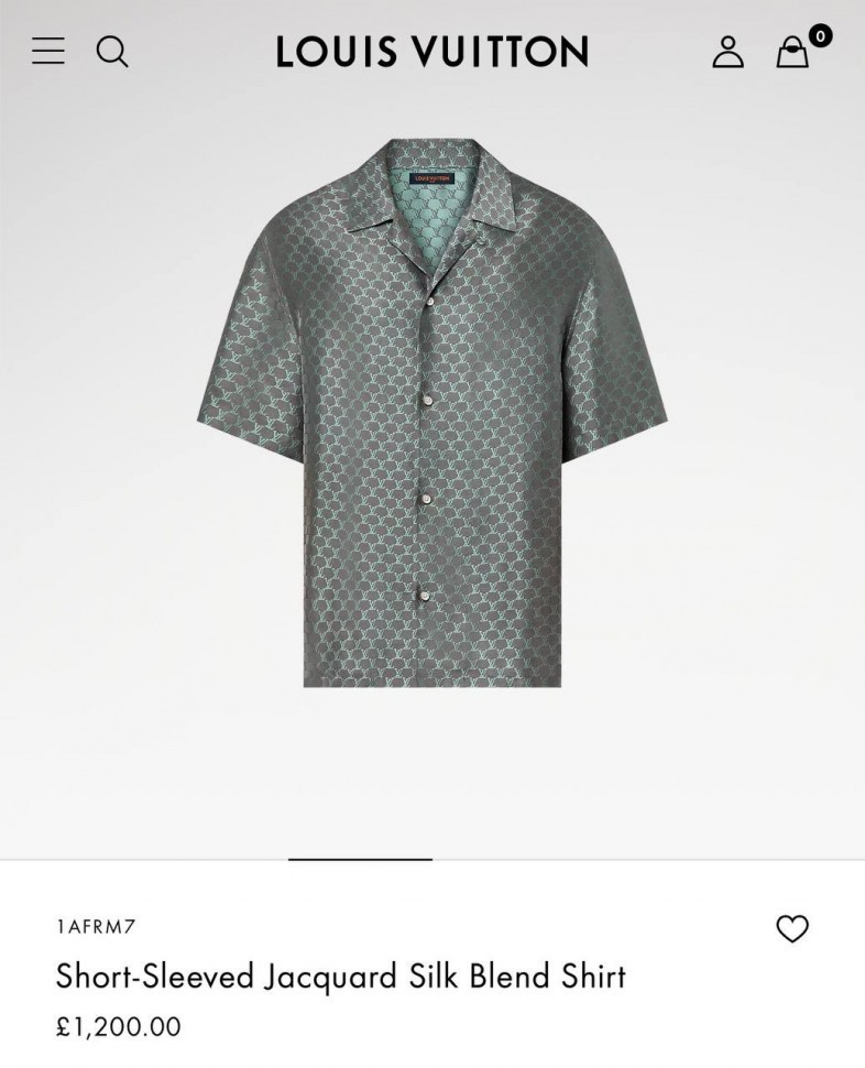 Костюм Louis Vuitton в пижамном стиле  