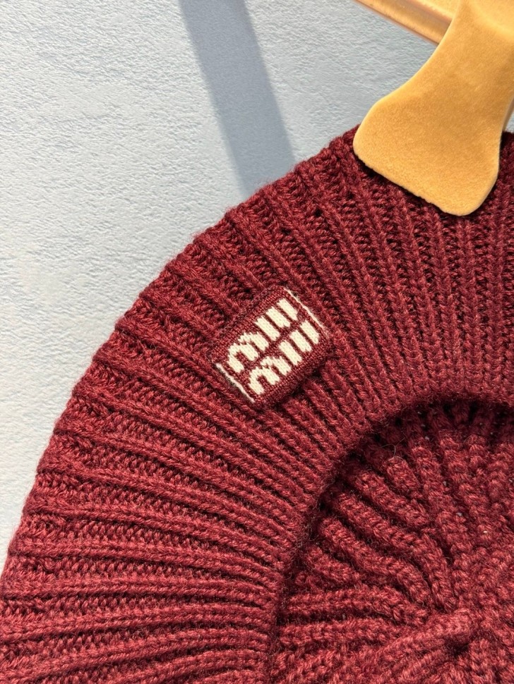 Берет Miu Miu