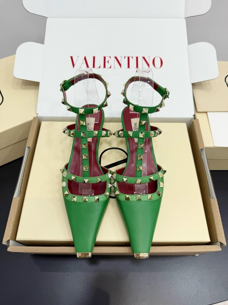 Слингбэки Valentino