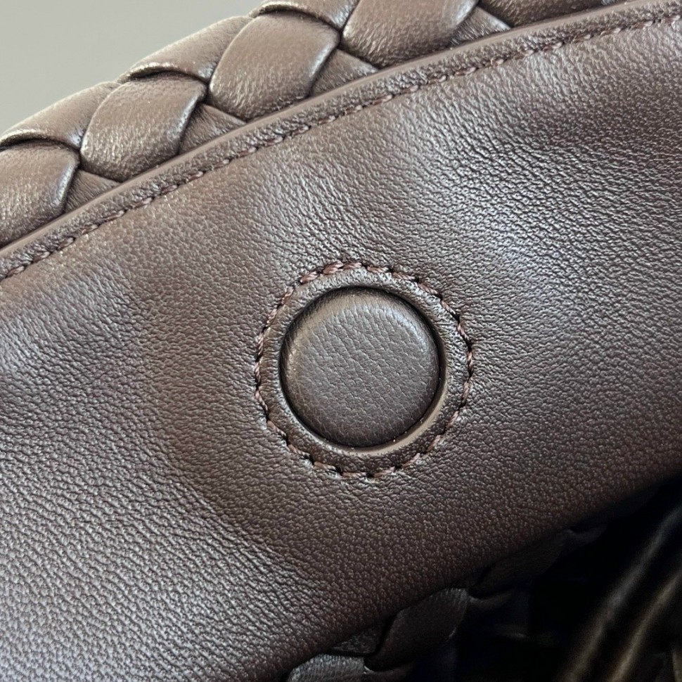 Сумка-клатч Bottega Veneta Small Onda