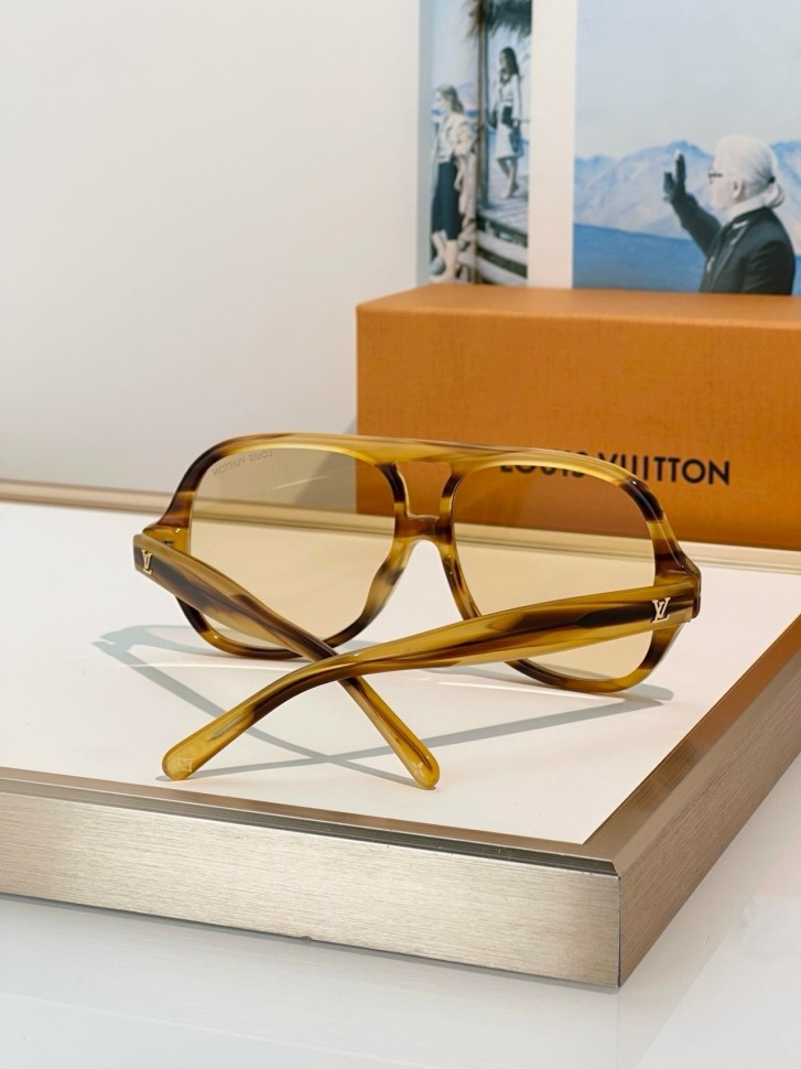 Очки Louis Vuitton