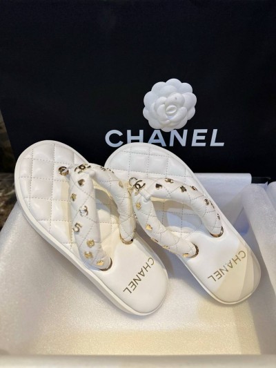 Шлепки Chanel
