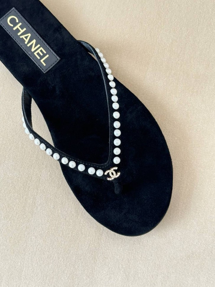 Шлепки Chanel
