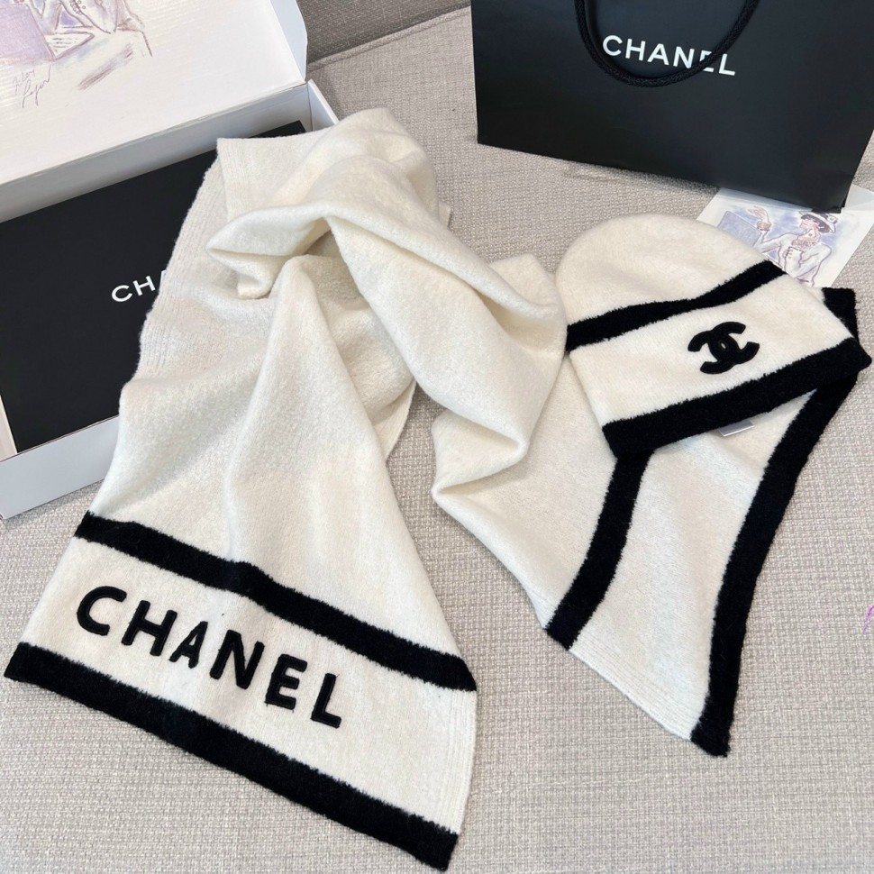 Шапка Chanel 