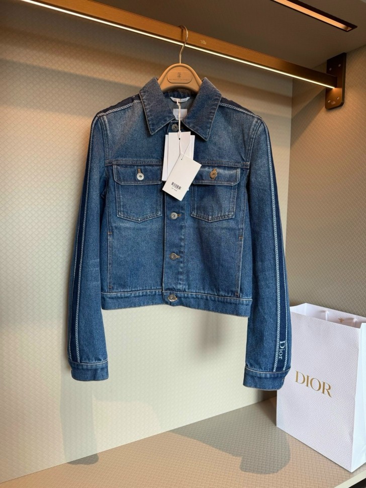 Джинсовая куртка Dior  